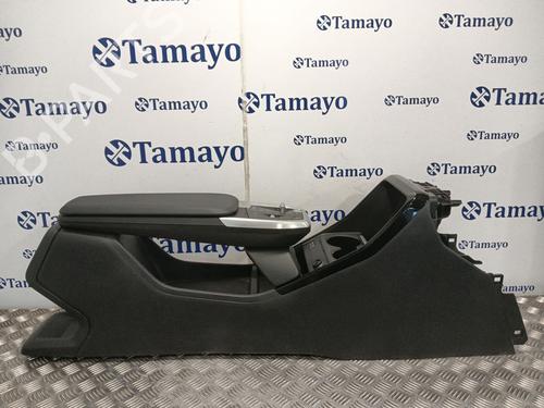 Used Armrest / Center console BMW 2 Active Tourer (U06) 220i Mild Hybrid (170 hp) 28132998