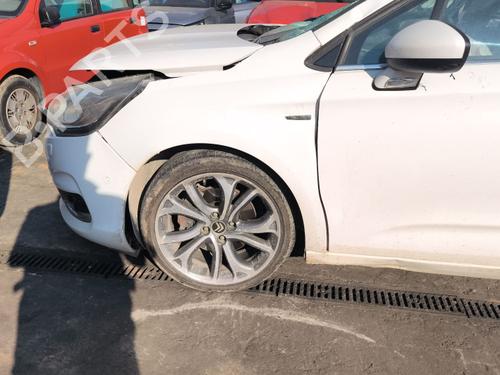 Used Right front brake caliper Right front brake caliper OPEL ASTRA F Saloon (T92) 1.7 TDS (F19, M19) (82 hp) 40299001 40299001