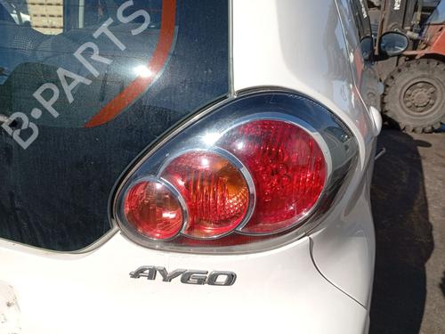 Used Right taillight Right taillight TOYOTA AYGO (_B1_) 1.0 (KGB10_, KGB10R) (68 hp) 35751545 35751545
