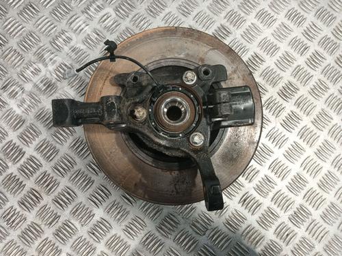 Venstre Styrespindel Lejehus OPEL ASTRA H GTC (A04) 1.7 CDTi (L08) | BP30316564M25