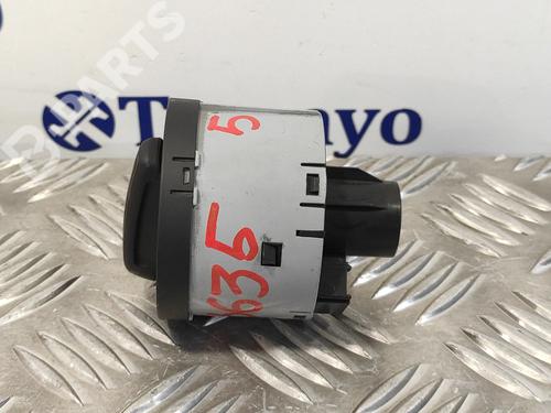 Headlight switch SKODA FABIA III (NJ3) 1.0 TSI | BP10067739I24 