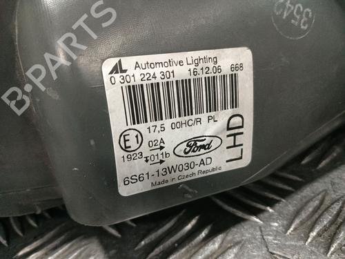Right headlight FORD FIESTA V (JH_, JD_) 1.4 TDCi | BP29554691C29 