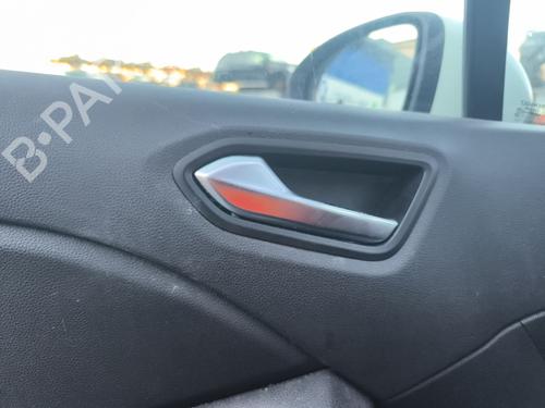 venstre-fortil-invendig-handtag-renault-clio-v-b7_-2019-39499786 main image
