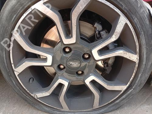Mozzo anteriore destro Mozzo anteriore destro FORD ECOSPORT 1.0 EcoBoost (125 hp) 36801161 36801161