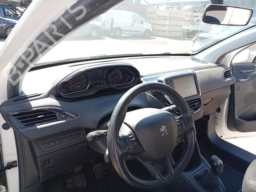 Used Dashboard Dashboard PEUGEOT 208 I (CA_, CC_) 1.2 VTI 82 (82 hp) 36531275 36531275