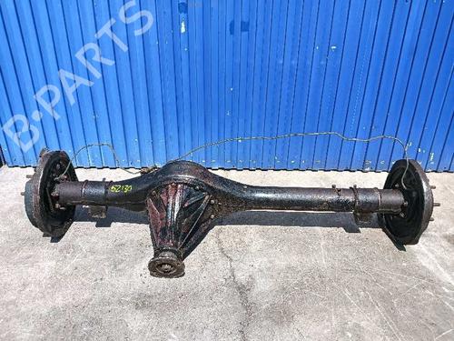 Used Rear axle NISSAN PATROL III/2 Station Wagon (W260) [1988-1998]  26884728