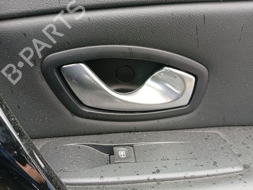 Used Front right interior door handle Front right interior door handle 38539749 38539749