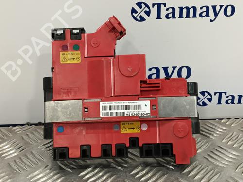 Used Fuse box Fuse box BMW 6 Coupe (F13) 650 i (408 hp) 40087920 40087920
