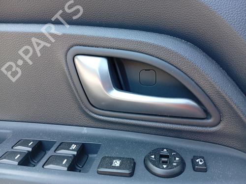 Used Front left interior door handle Front left interior door handle 36597142 36597142