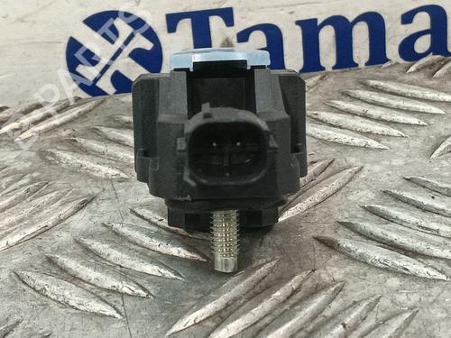 electronic-sensor-toyota-c-hr-_x1_-2016-32228604 main image