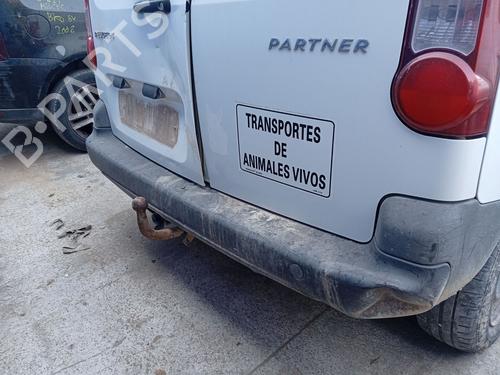 Used Rear bumper reinforcement Rear bumper reinforcement 38179454 38179454