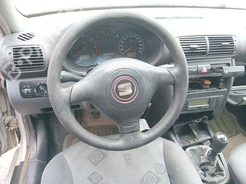 Left headlight SEAT LEON (1M1) 1.9 TDI | BP32091696C28 