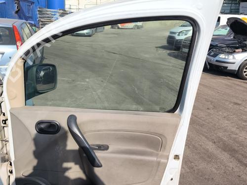 front-right-door-window-renault-kangoo-express-fw01_-2008-40611769 main image