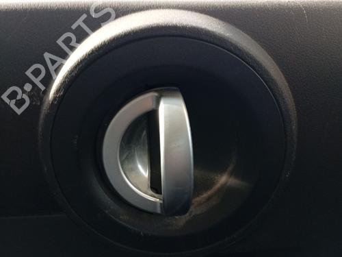 Used Rear left interior door handle Rear left interior door handle 37494942 37494942