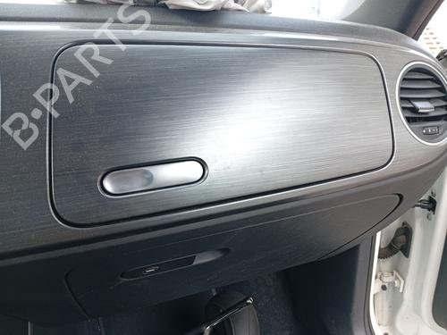 Used Glove box Glove box VW NEW BEETLE Convertible (1Y7) 1.9 TDI (105 hp) 40089043 40089043