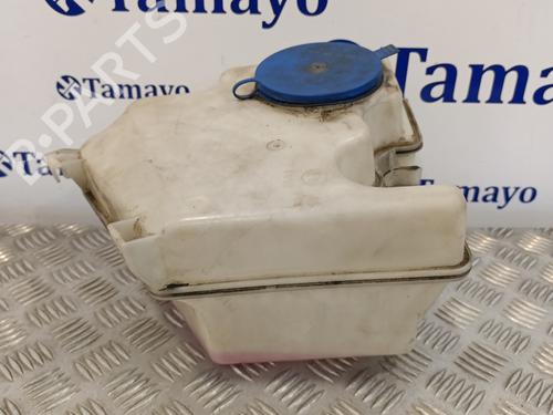 Used Windscreen washer tank MERCEDES-BENZ B-CLASS Sports Tourer (W245) [2005-2011]  18149841