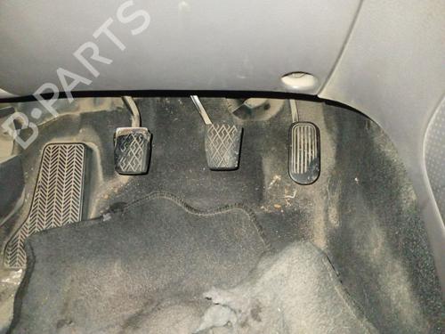 Used Clutch pedal Clutch pedal 39174007 39174007