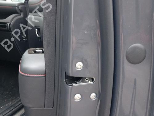 Used Front right lock Front right lock HYUNDAI TUCSON (NX4E, NX4A) [2020-2026] 33649997 33649997