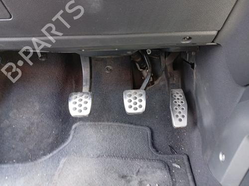 Used Clutch pedal Clutch pedal OPEL TIGRA TwinTop (X04) 1.8 (R97) (125 hp) 36295752 36295752