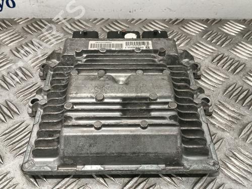 Engine control unit (ECU) FORD FIESTA IV (JA_, JB_) 1.8 D | BP28293735M57 