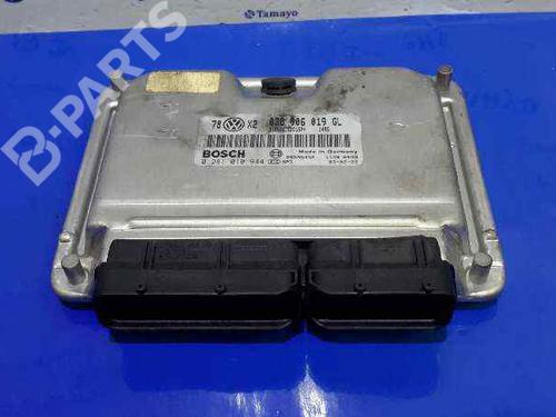 Used Engine control unit (ECU) VW PASSAT B5.5 (3B3) 1.9 TDI (130 hp) 5569010