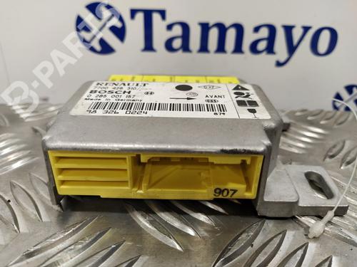 Used ECU airbags RENAULT CLIO II (BB_, CB_) 1.2 (BB0A, BB0F, BB10, BB1K, BB28, BB2D, BB2H, CB0A,... (58 hp) 7561654