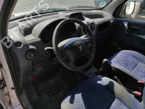 Engine control unit (ECU) PEUGEOT PARTNER Box Body/MPV (5_, G_) 1.6 HDi 75 | BP20934724M57 