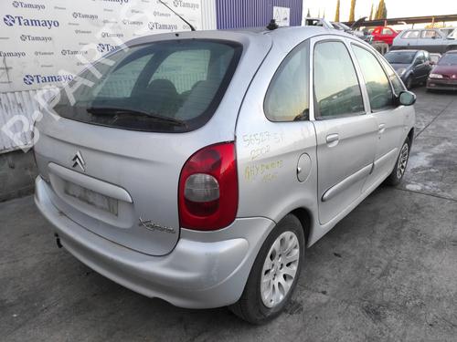 Left front fog light CITROËN XSARA PICASSO (N68) 2.0 HDi | BP16818121C30 
