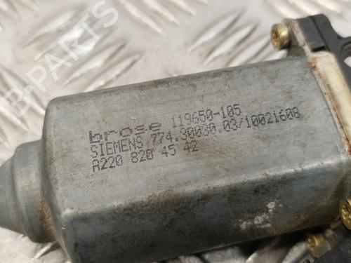 Right front window motor MERCEDES-BENZ C-CLASS Coupe (CL203) C 230 Kompressor (203.740) | BP17704284E20 
