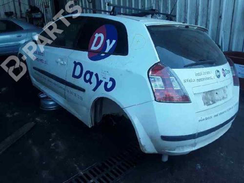 Engine control unit (ECU) FIAT STILO (192_) 1.9 D Multijet | BP17476435M57 