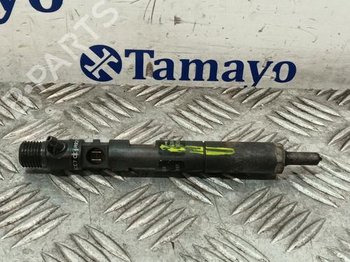 injector-renault-clio-ii-bb_-cb_-1998-1999-2000-2001-2002-2003-2004-2005-2006-2007-2008-2009-2010-2011-2012-2013-2014-2015-2016-32281030 main image