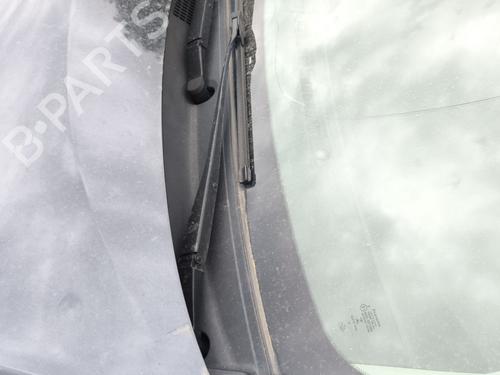 front-windshield-wiper-arm-toyota-auris-_e18_-2012-2013-2014-2015-2016-2017-2018-2019-38622673 main image