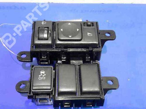 Used Switch NISSAN JUKE (F15) 1.5 dCi (110 hp) 5022637