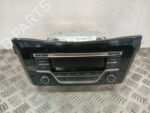 Used Radio Radio 35920555 35920555