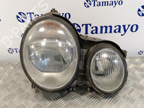 Used Right headlight MERCEDES-BENZ E-CLASS (W210) [1995-2003]  17813114