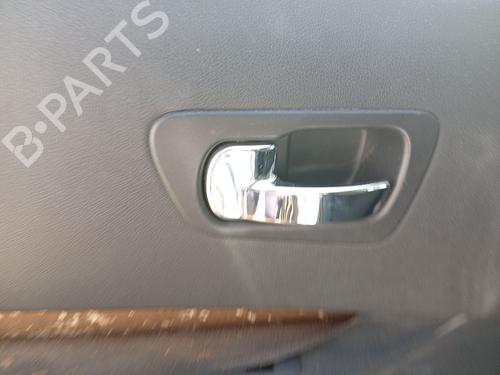 Maneta interior trasera izquierda Maneta interior trasera izquierda NISSAN QASHQAI I (J10, NJ10) 2.0 (141 hp) 37468858 37468858