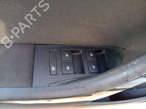 left-front-window-switch-opel-astra-j-p10-2009-2010-2011-2012-2013-2014-2015-2016-34163441 main image