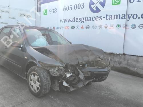 Ricambi SEAT LEON (1M1) 1.6 16 V 4952305