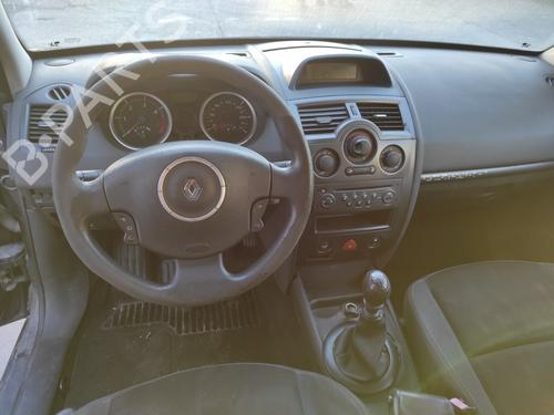 Fuse box RENAULT MEGANE II (BM0/1_, CM0/1_)  | BP24288003E1 