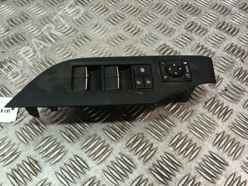 Used Left front window switch Left front window switch 38179435 38179435