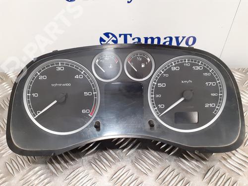 Used Instrument cluster PEUGEOT 307 (3A/C) 2.0 HDi 110 (107 hp) 5260332