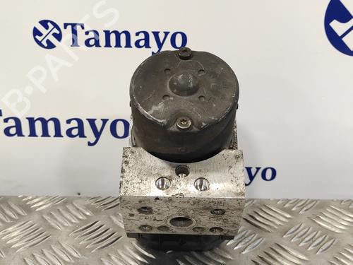 Used ABS pump VOLVO V40 Estate (645) [1995-2004]  13623057