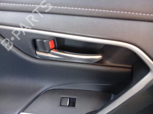 Maneta interior trasera izquierda Maneta interior trasera izquierda TOYOTA RAV 4 V (_A5_, _H5_) 2.0 (MXAA52) (175 hp) 37494884 37494884