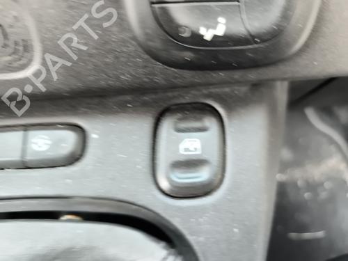 Used Right front window switch Right front window switch FIAT PANDA (312_, 319_) 1.3 D Multijet 4x4 (312PXU1A) (95 hp) 40089269 40089269