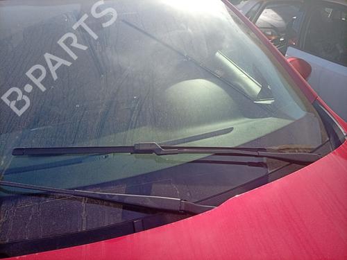 front-windshield-wiper-arm-peugeot-2008-i-cu_-2013-40298879 main image