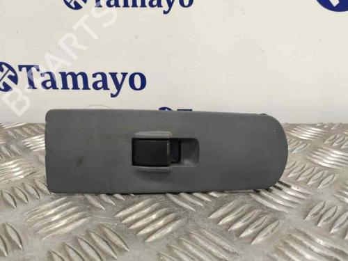 Used Right front window switch MITSUBISHI COLT VI (Z3_A, Z2_A) 1.1 (Z31A, Z32A) (75 hp) 27248946