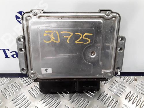 Engine control unit (ECU) HYUNDAI i30 Estate (GD)  | BP7301535M57