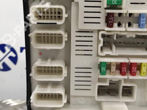 Fuse box RENAULT KANGOO / GRAND KANGOO II (KW0/1_) 1.5 dCi 70 (KW0V, KW0A) | BP10297038E1 