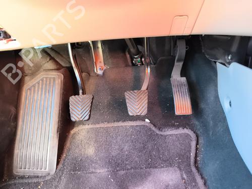 Used Break pedal Break pedal 39503898 39503898