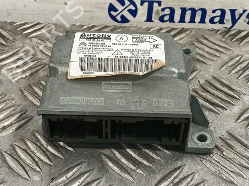 Used ECU airbags CITROËN BERLINGO / BERLINGO FIRST MPV (MF_, GJK_, GFK_) [1996-2026]  31815085